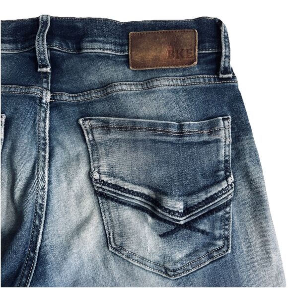 BKE Jake Bootleg Jeans Mens 31 Measures 31x30.5 Blue Stretch Distress Hole Denim - Picture 10 of 12